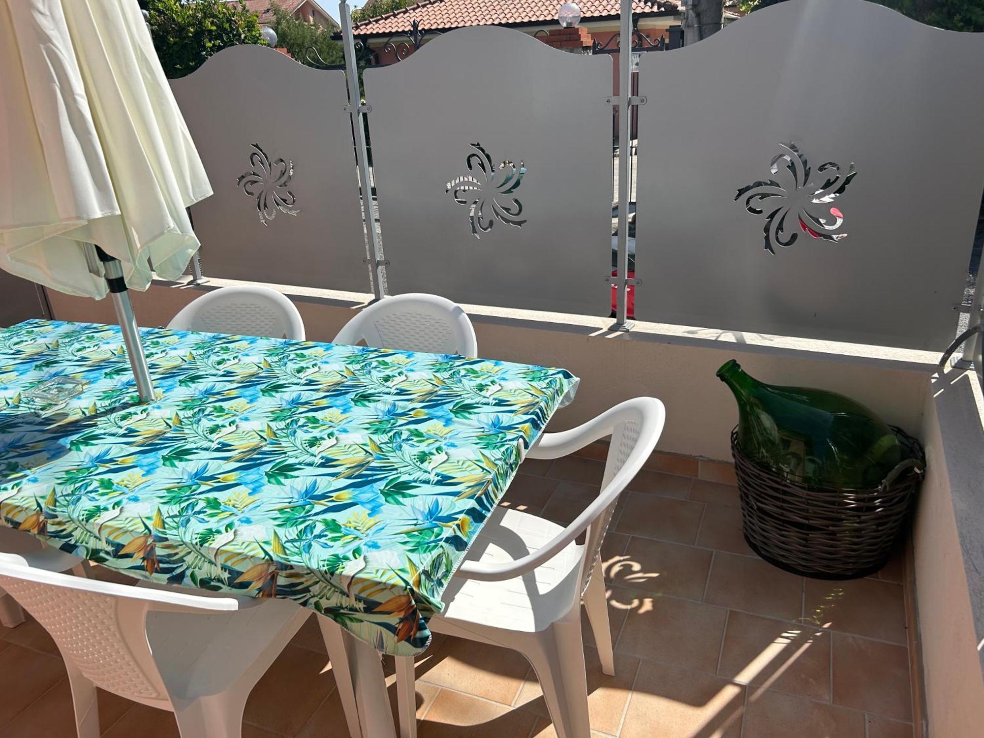 Villa Casa Marisa à Camporosso  Extérieur photo